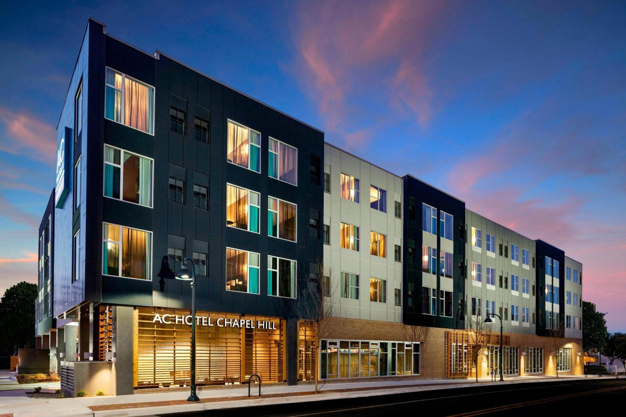 Ac Hotel By Marriott Chapel Hill Downtown Esterno foto